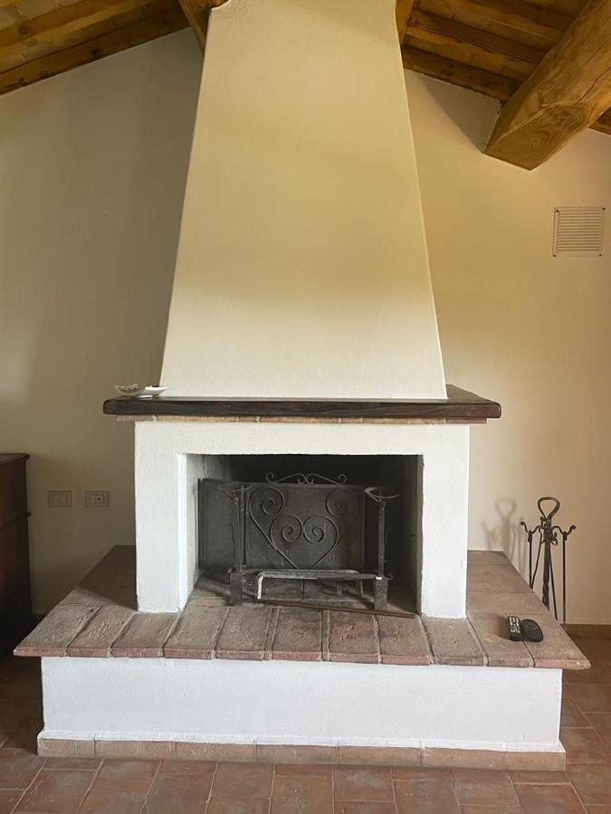 Casa Di Campagna In Collina Tatti Extérieur photo